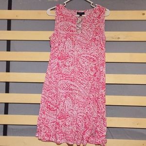 Women's sleeveless,flowing dress. NWOT.
